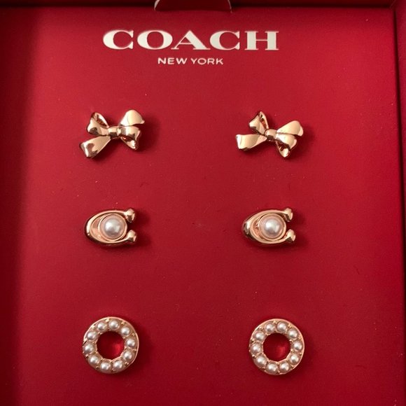 COACH Pearl Bow Stud Earrings Set in Rose Gold - Picture 3 of 3